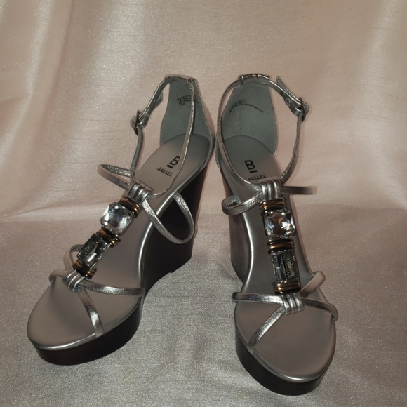Bakers Wedge Sandals - Picture 1 of 1